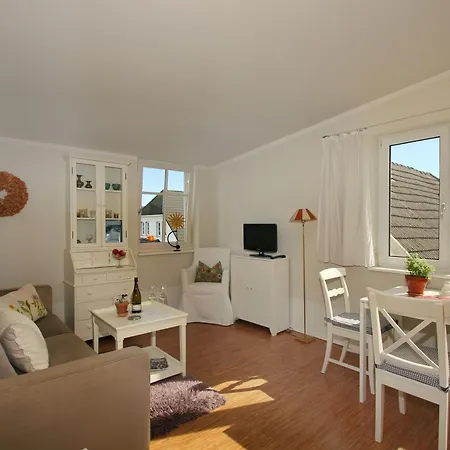 Mit Sonnenhof Netzboden 아파트 괴렌